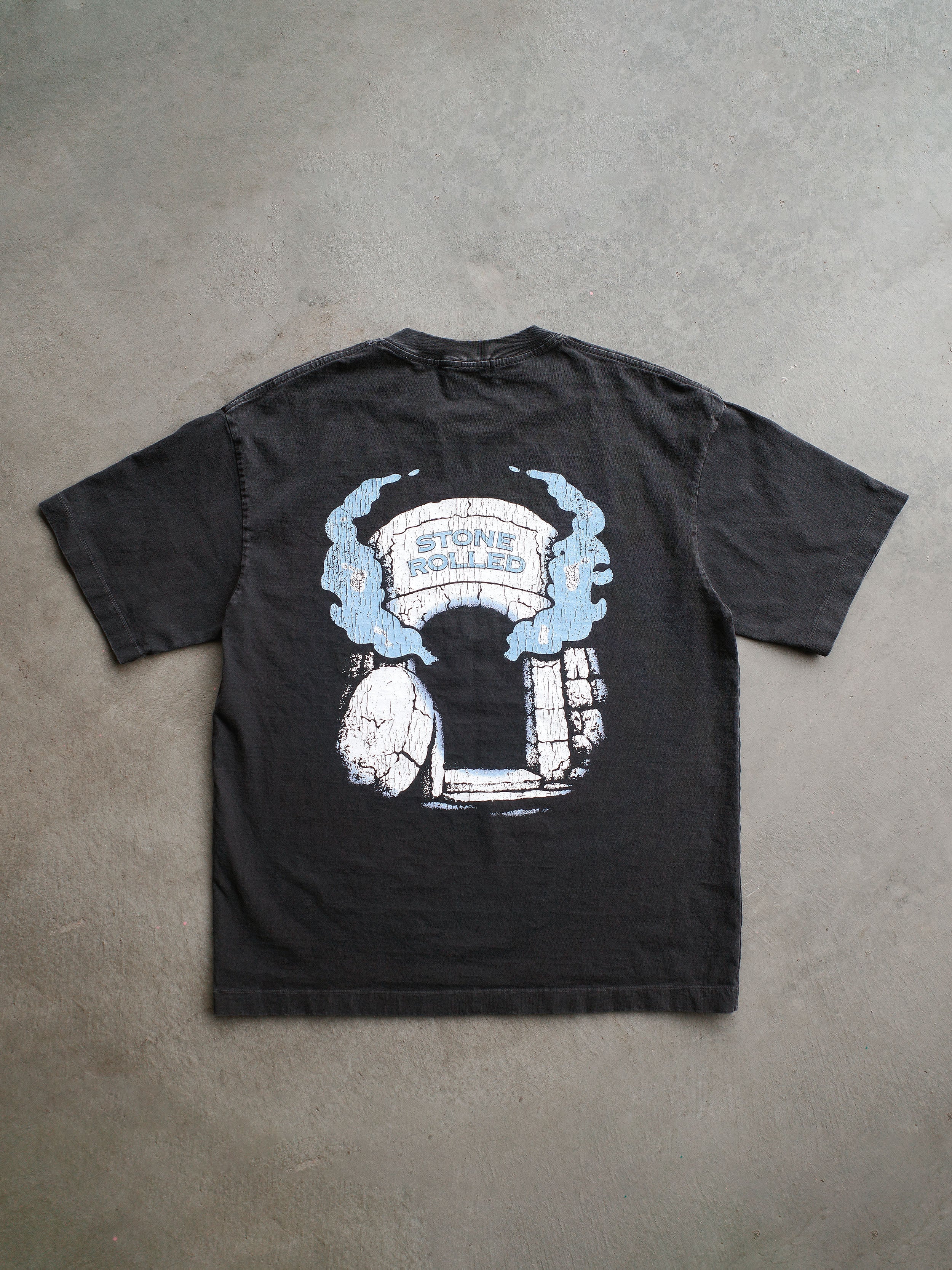 STONE ROLLED TEE