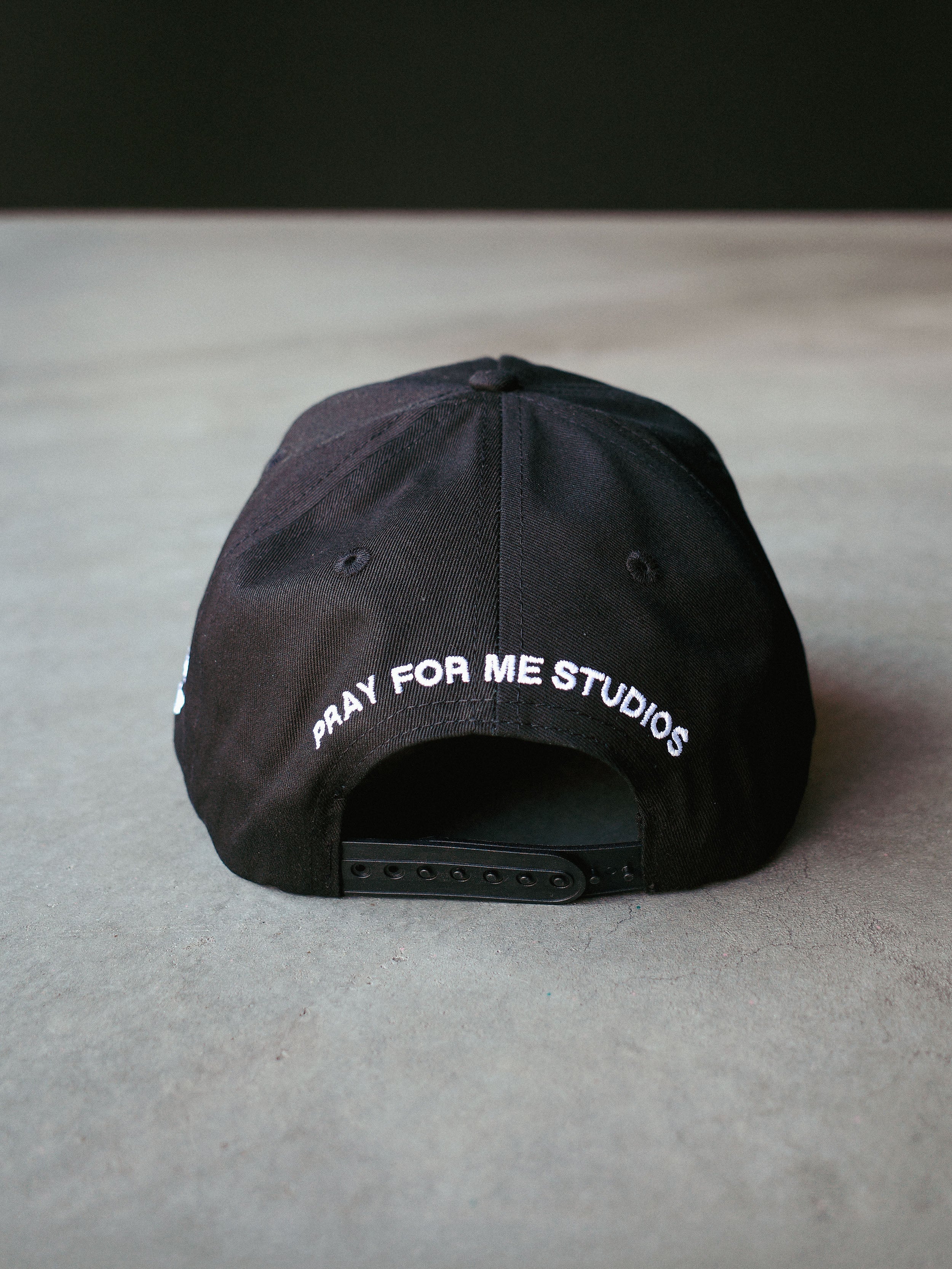 PRAISE COMMUNITY HAT
