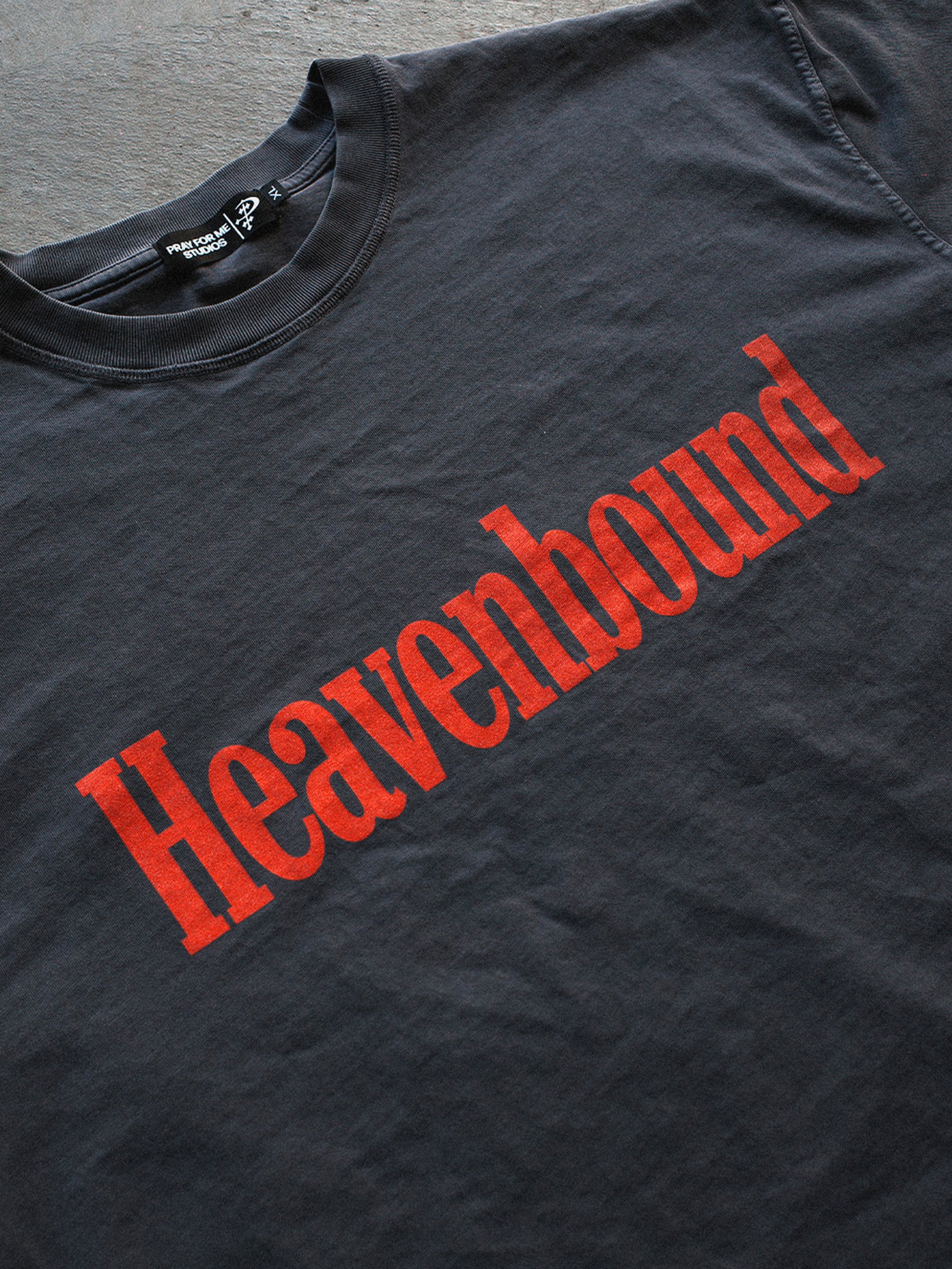 HEAVENBOUND CROPPED TEE BLACK